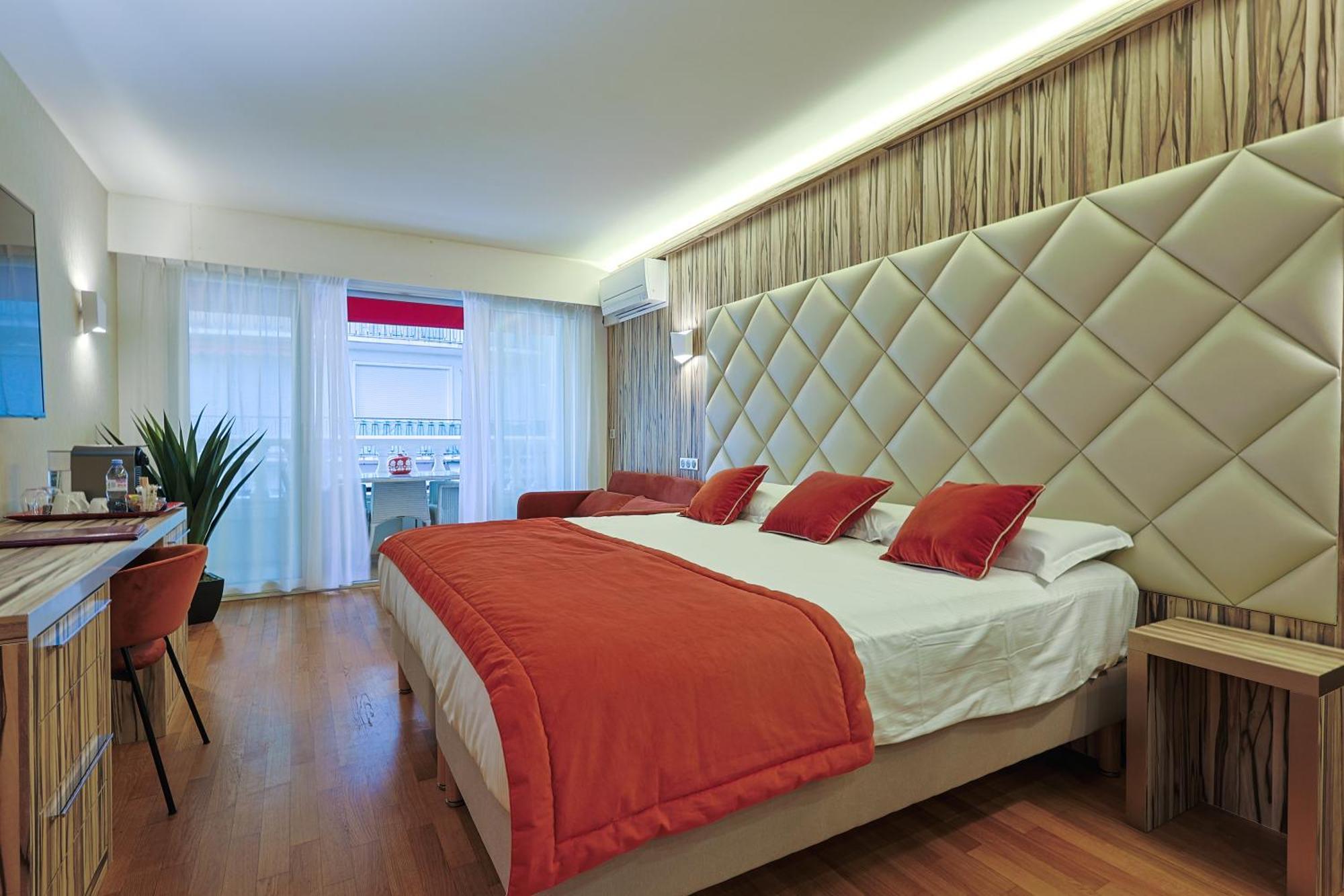 Hotel Le Fouquet'S Канны Экстерьер фото