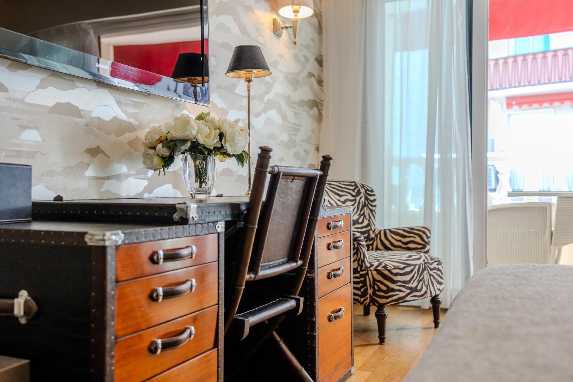 Hotel Le Fouquet'S Канны Экстерьер фото